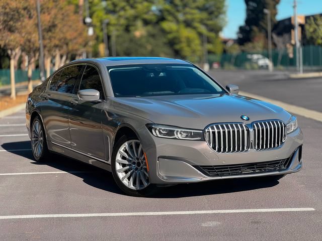 Used 2020 BMW 740i RWD image 2