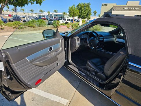 Used 2002 Ford Thunderbird image 15