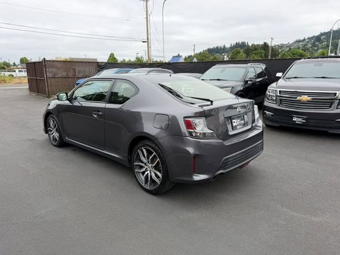 Used 2016 Scion tC FWD image 6