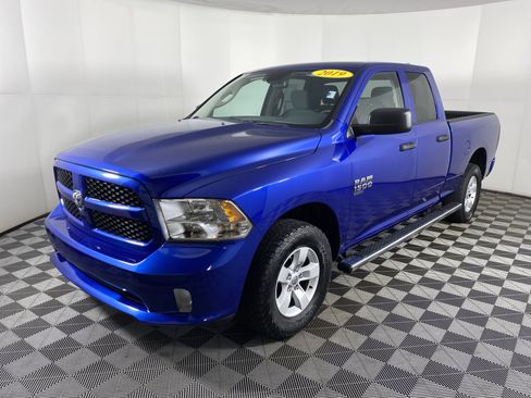 Used 2019 RAM 1500 Express AWD/4WD image 7