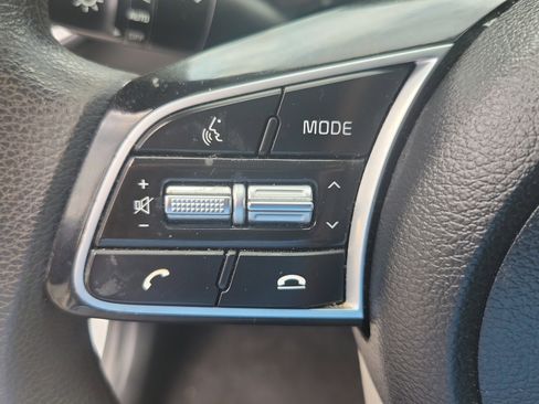 Used 2021 Kia Forte LXS image 14