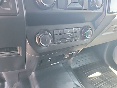 Used 2017 Ford F150 XL w/ XL Power Equipment Group AWD/4WD image 28