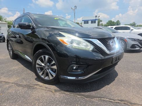 Used 2017 Nissan Murano SV w/ Premium Package AWD/4WD image 1