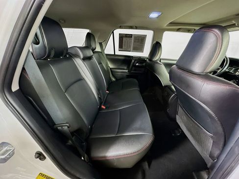 Used 2016 Toyota 4Runner Trail Premium AWD/4WD image 11