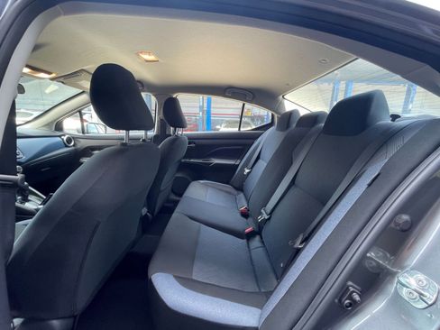 Used 2025 Nissan Versa SV image 25