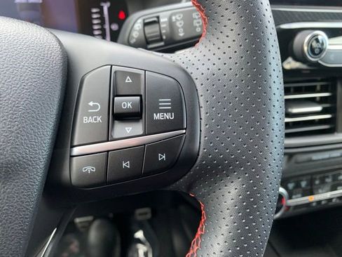 Certified 2024 Ford Escape ST-Line image 22