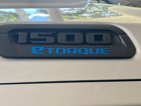 Used 2025 RAM 1500 Big Horn AWD/4WD image 16