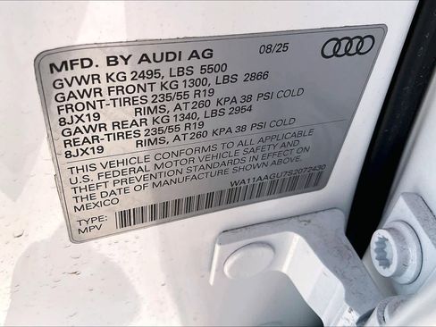 Used 2025 Audi Q5 Premium w/ Convenience Package AWD/4WD image 35