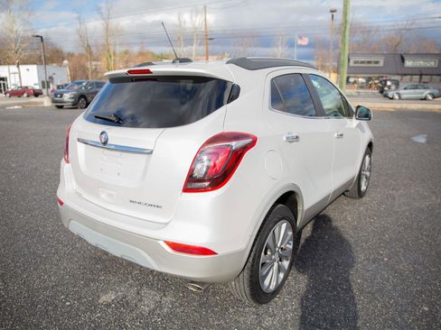 Used 2019 Buick Encore Preferred image 3