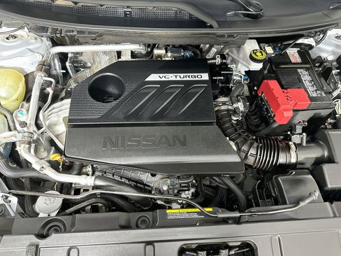 Used 2025 Nissan Rogue SV FWD image 33