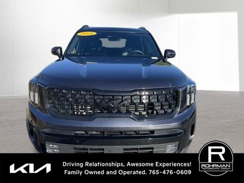 Used 2025 Kia Telluride SX X-Line AWD/4WD image 2