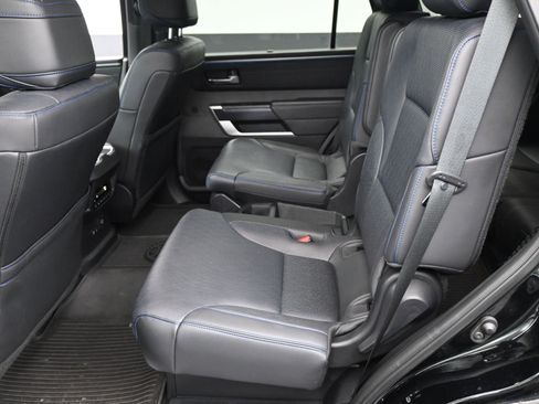 Used 2023 Toyota Sequoia Platinum image 12