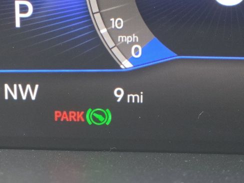 New 2026 Volkswagen Taos SE AWD/4WD image 15