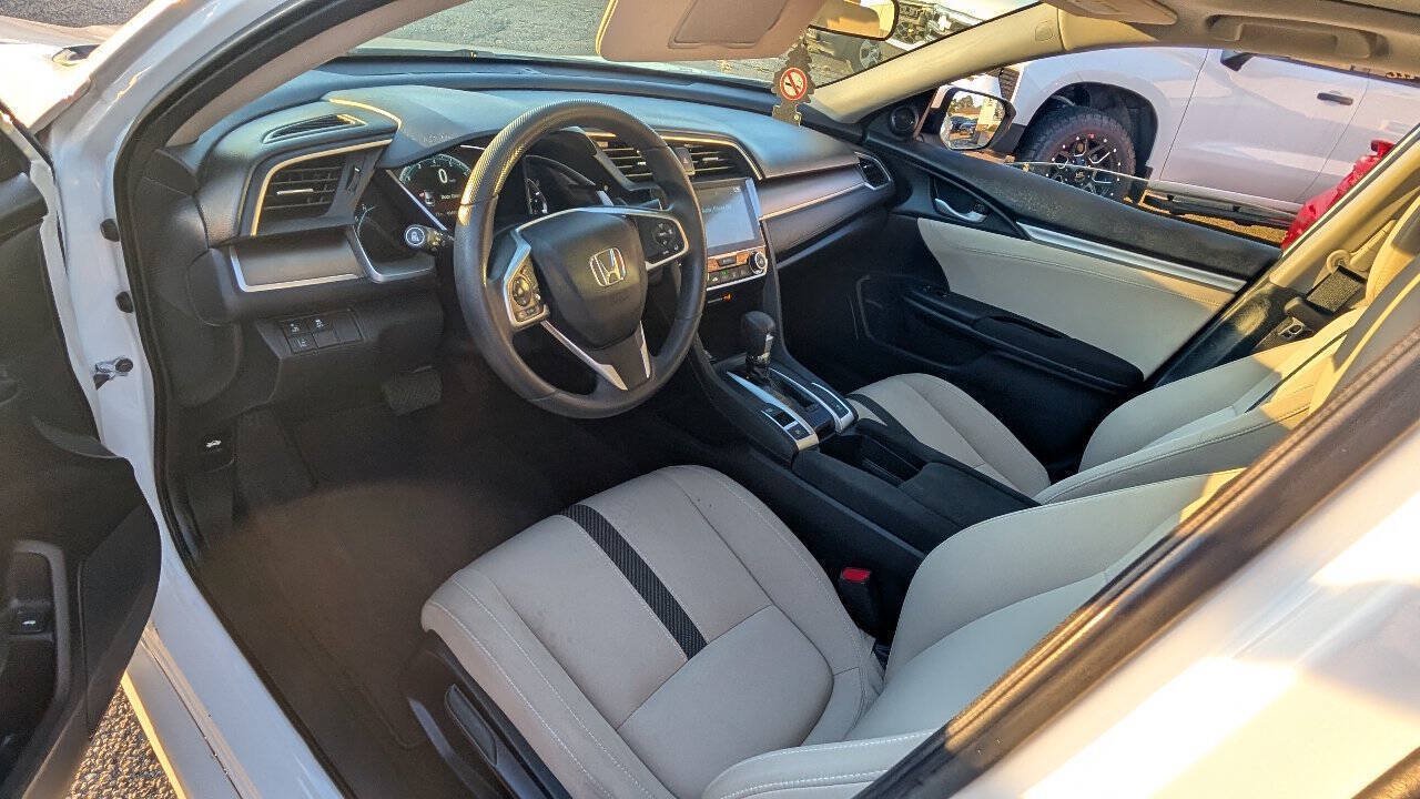 Used 2017 Honda Civic EX image 9