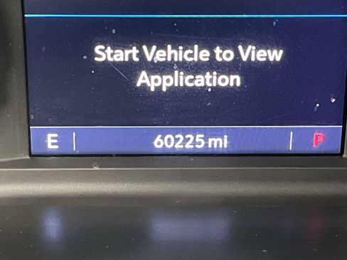 Certified 2021 Chevrolet Silverado 1500 LT AWD/4WD image 16