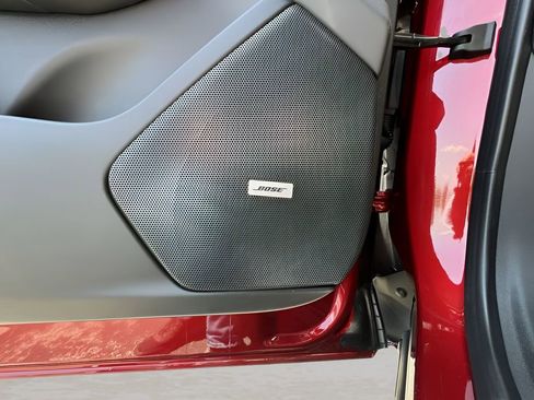 Used 2024 Cadillac XT6 Premium Luxury w/ Platinum Package image 25