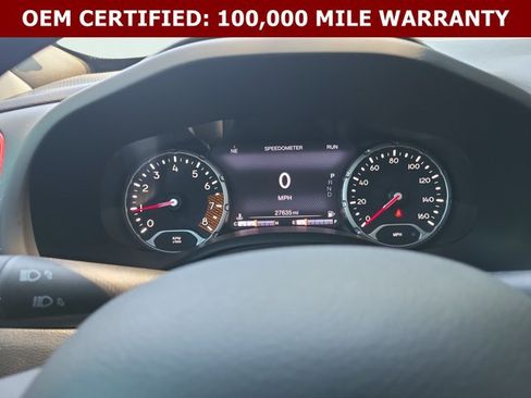 Certified 2023 Jeep Renegade Trailhawk w/ Sun/Sound Group AWD/4WD image 29