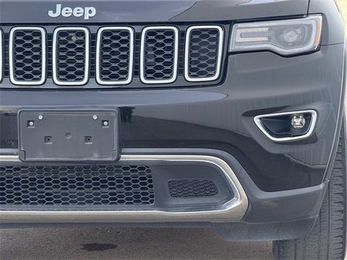 Used 2019 Jeep Grand Cherokee Limited w/ Luxury Group II image 8