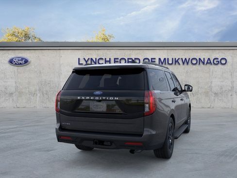 New 2026 Ford Expedition Active AWD/4WD image 9