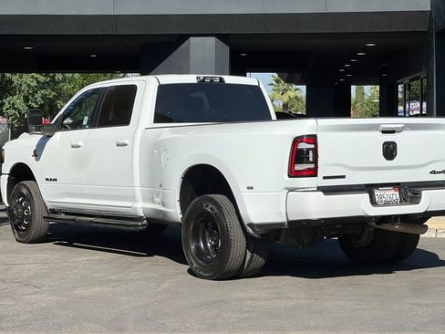 Used 2024 RAM 3500 Big Horn w/ Night Edition AWD/4WD image 6