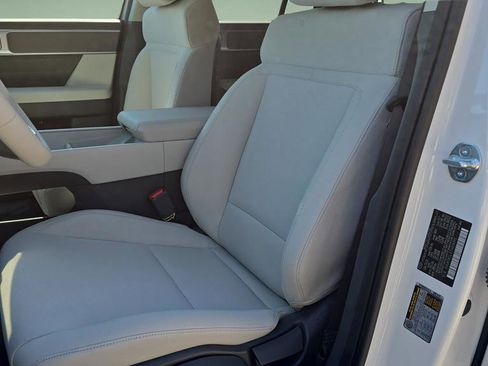 New 2026 Hyundai Santa Fe SE FWD image 14