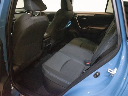 Used 2024 Toyota RAV4 SE w/ Convenience Package AWD/4WD image 23