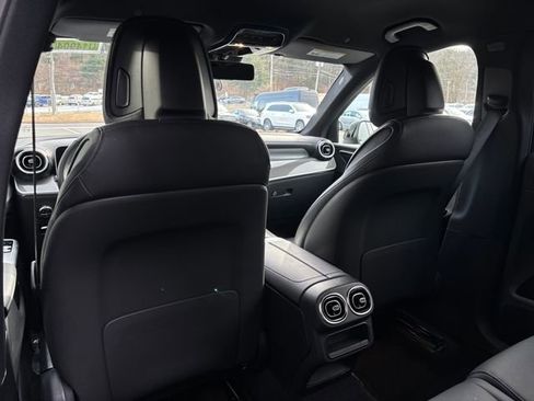 Used 2025 Mercedes-Benz GLC 300 GLC 300 image 23
