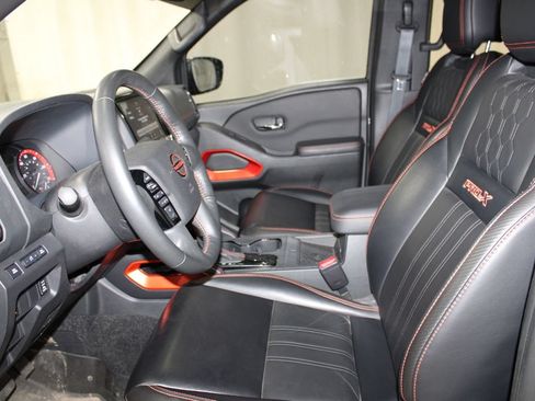 Used 2023 Nissan Frontier Pro-X w/ Pro-X Premium Package RWD image 33