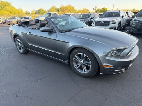 Used 2014 Ford Mustang Premium RWD image 5