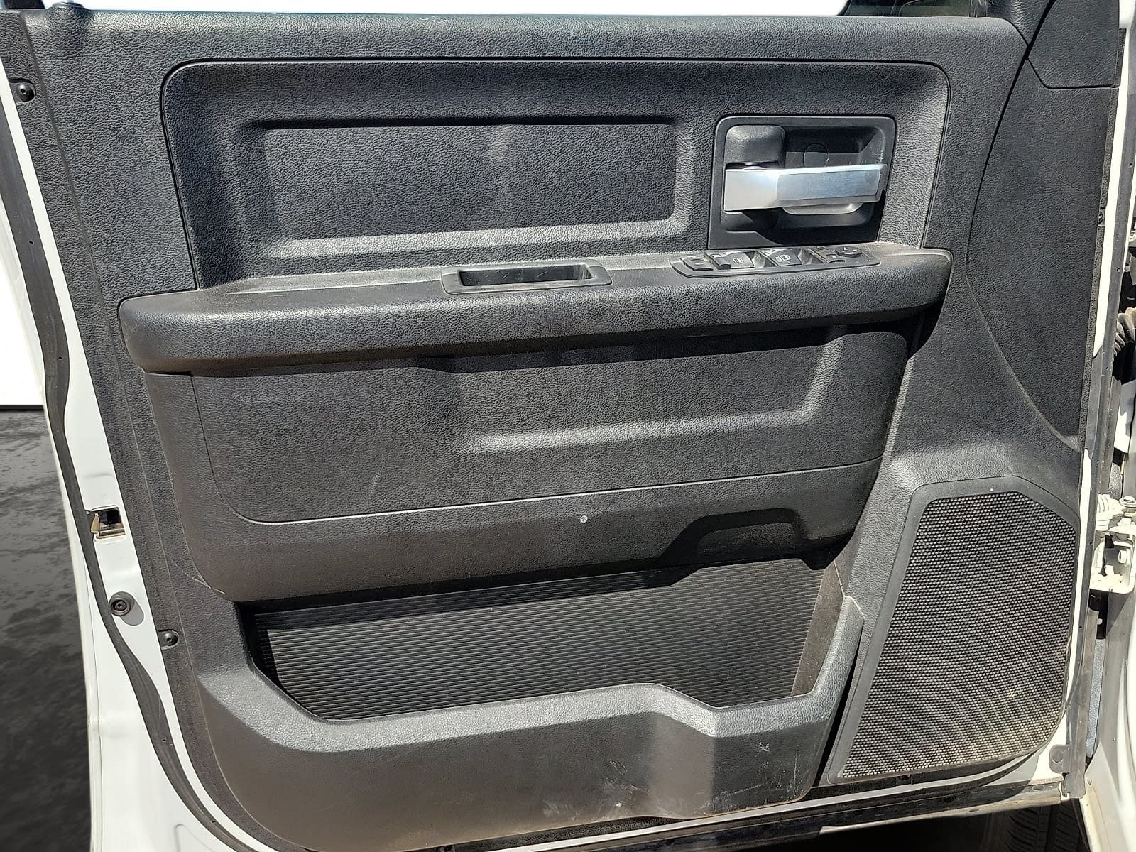 Used 2019 RAM 3500 Tradesman AWD/4WD image 11