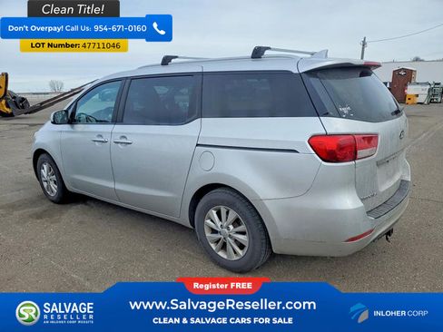 Used 2015 Kia Sedona LX w/ LX Convenience Package FWD image 3