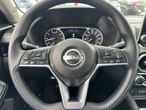 Certified 2025 Nissan Sentra SV image 41