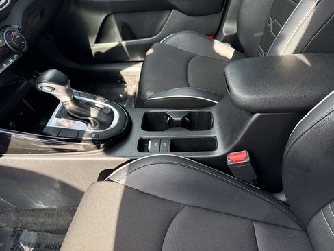 Used 2024 Kia Forte GT-Line image 14