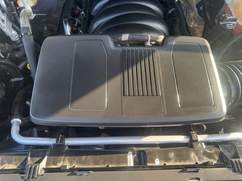 Used 2024 Chevrolet Tahoe RST w/ Luxury Package RWD image 31