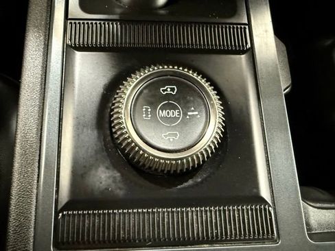 Used 2024 GMC Hummer EV 2X AWD/4WD image 42
