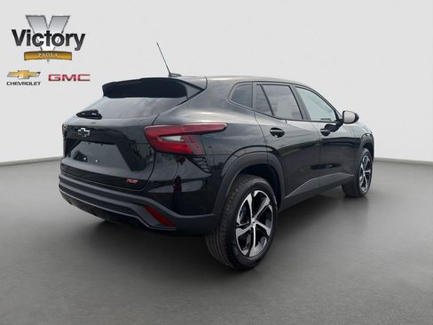 New 2026 Chevrolet Trax RS w/ Driver Confidence Package FWD image 6