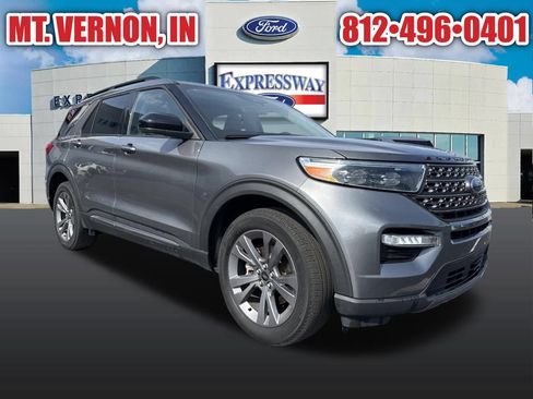 Used 2023 Ford Explorer XLT w/ Equipment Group 202A AWD/4WD image 12