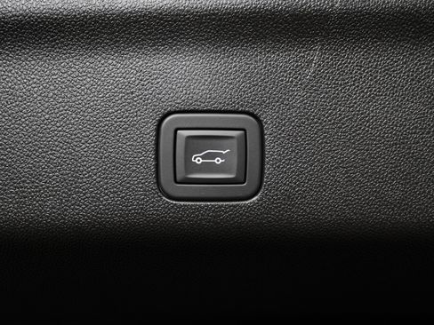 Used 2026 GMC Yukon AT4 Ultimate image 15