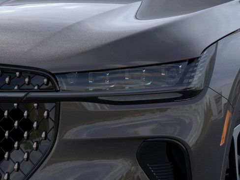 New 2026 Lincoln Nautilus Black Label AWD/4WD image 18