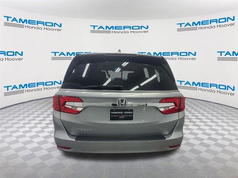 Used 2018 Honda Odyssey Elite image 4