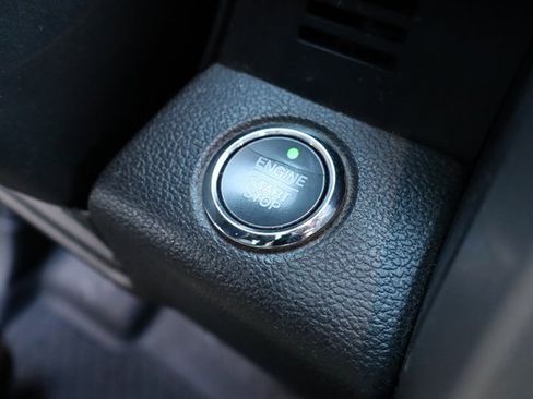 Used 2017 Ford F150 Platinum w/ Equipment Group 701A Luxury image 20