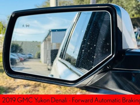 Used 2019 GMC Yukon Denali w/ Denali Ultimate Package image 21