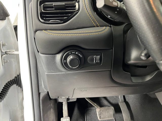 Used 2023 Dodge Durango R/T AWD/4WD image 19