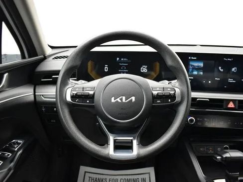 Used 2025 Kia K5 LXS FWD image 19
