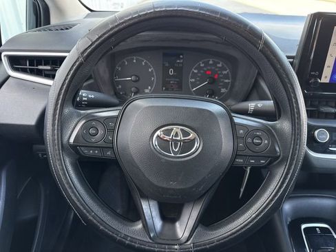 Used 2023 Toyota Corolla LE image 13