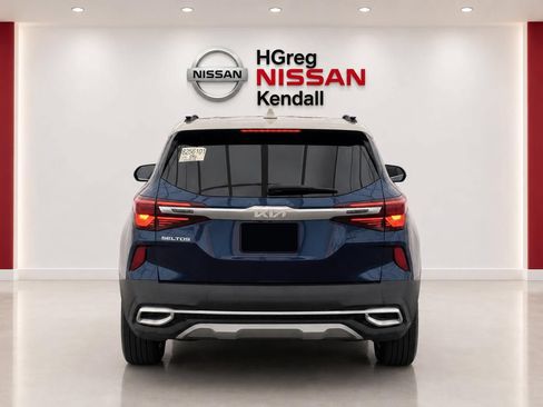 Used 2022 Kia Seltos S FWD image 6