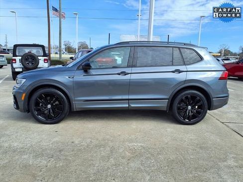 Used 2021 Volkswagen Tiguan SE R-Line image 8