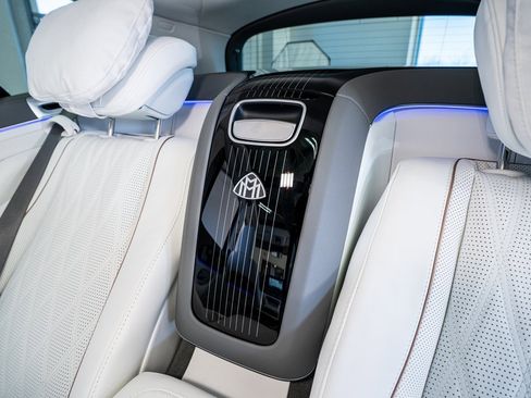 Used 2024 Mercedes-Benz Maybach GLS 600 4MATIC image 71