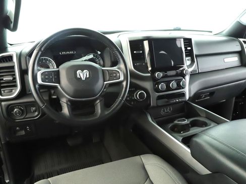 Used 2022 RAM 1500 Big Horn AWD/4WD image 2