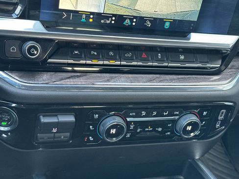 Used 2023 Chevrolet Silverado 1500 LTZ w/ LTZ Convenience Package II image 18